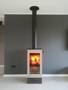 Ekologiczny piec na drewno do salonu Xeoos